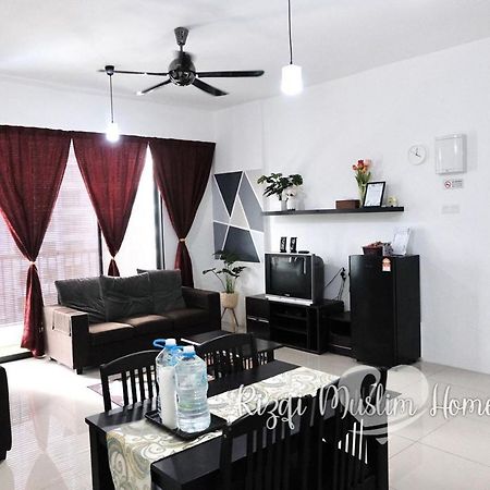 Rizqi Muslim Homestay Meru Casa Kayangan Ipoh Exteriör bild