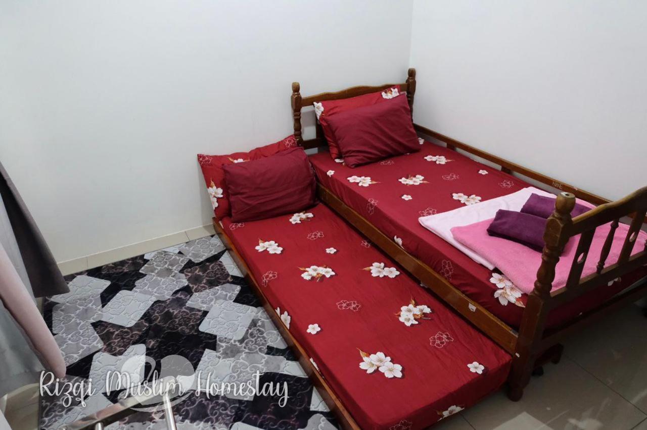 Rizqi Muslim Homestay Meru Casa Kayangan Ipoh Exteriör bild